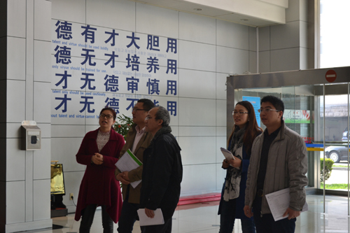 舐め犯し3波多野结衣